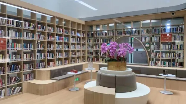 福建首家醫院共享“城市書房”啟用